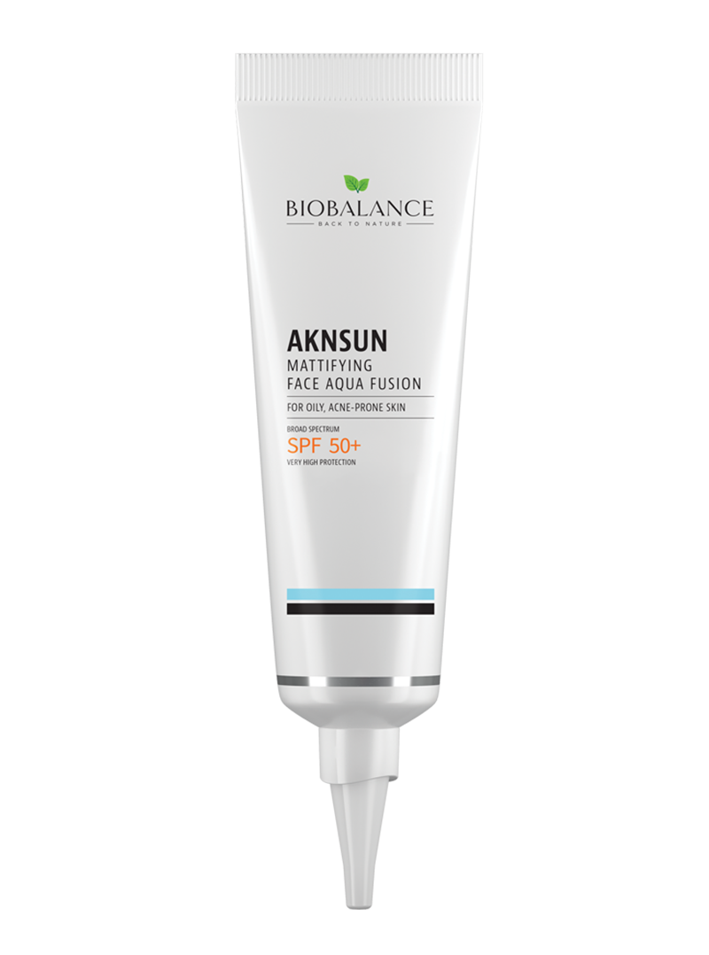 AKNSUN MATTIFYING FACE AQUA FUSION